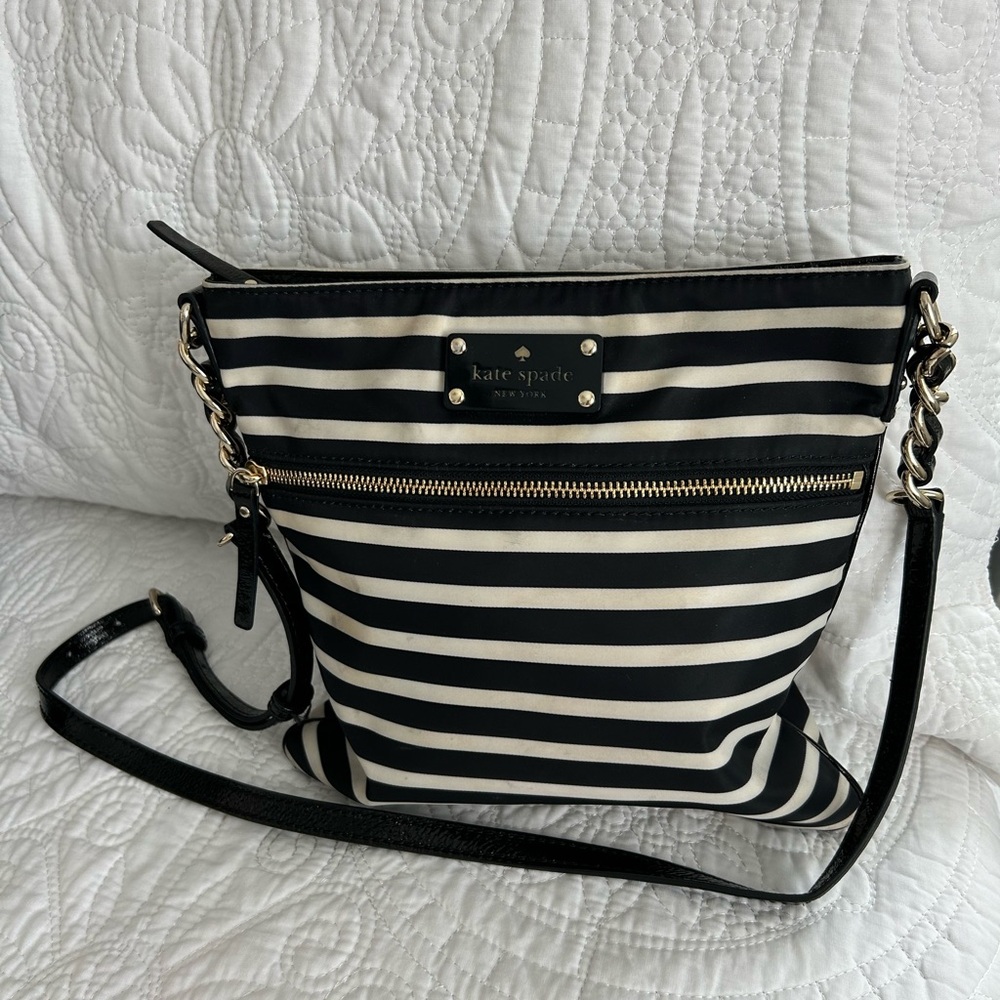 Kate Spade Black and Cream Striped Crossbody Bag